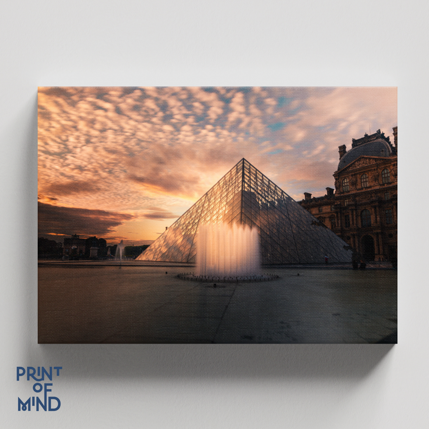 "Louvre al ocaso"