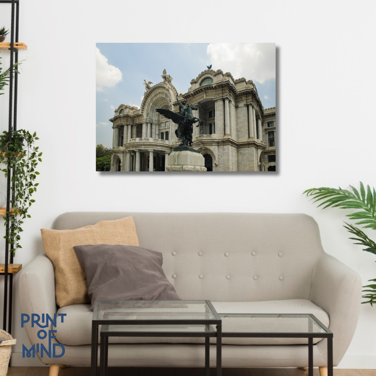 "Frente a bellas artes"