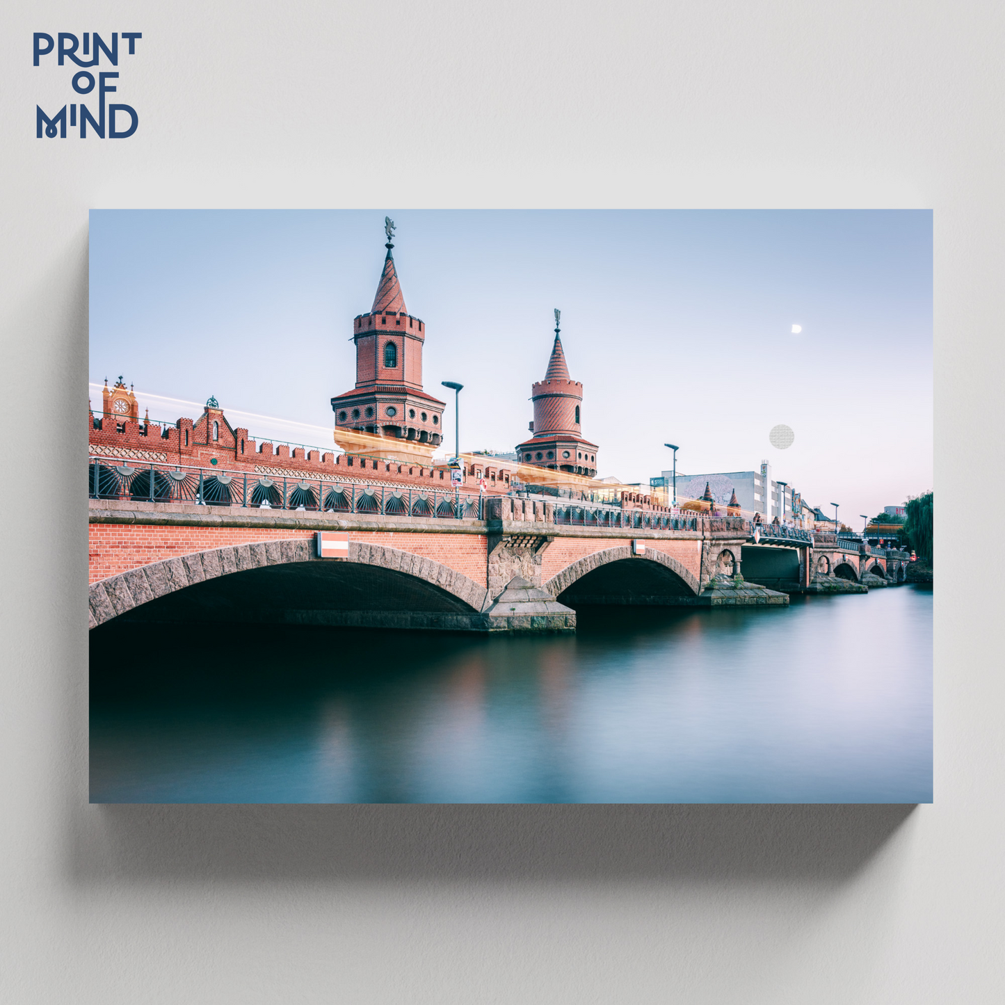 "Oberbaum atardecer"